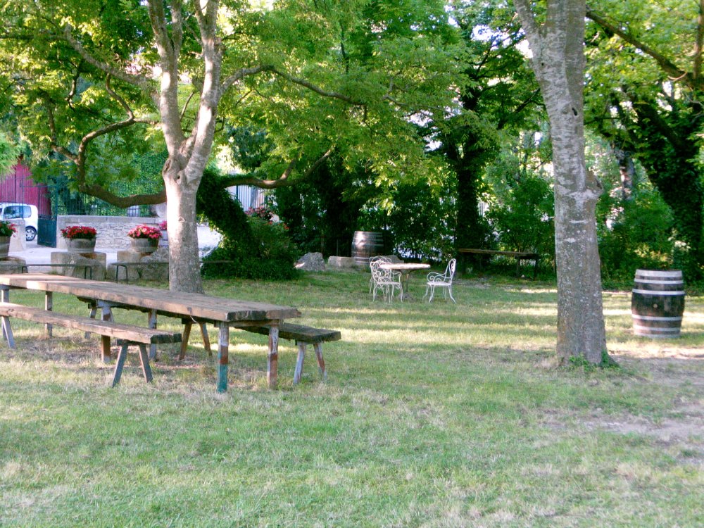 Aire camping-car  Aspres (30250) - Photo 5